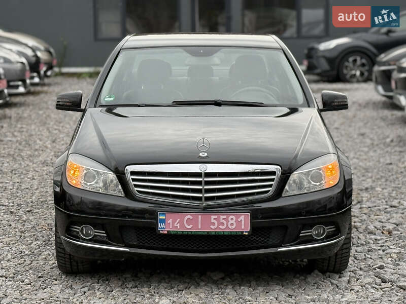 Mercedes-Benz C-Class 2010