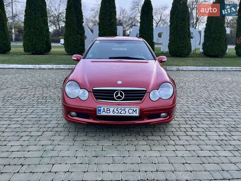 Купе Mercedes-Benz C-Class 2003 в Килии
