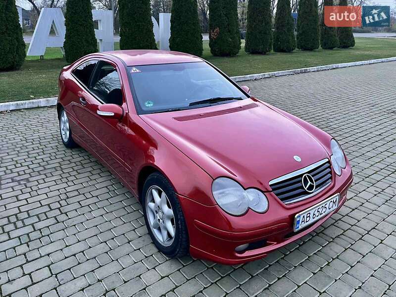 Купе Mercedes-Benz C-Class 2003 в Килии