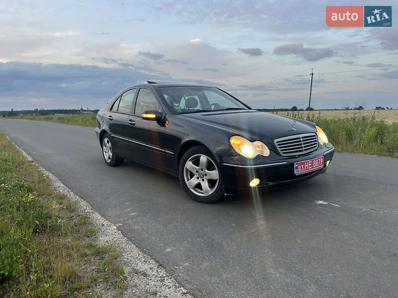 Седан Mercedes-Benz C-Class 2003 в Дерно фото 7 Седан Mercedes-Benz C-Class 2003 в Дерно