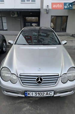 Купе Mercedes-Benz C-Class 2001 в Обухове