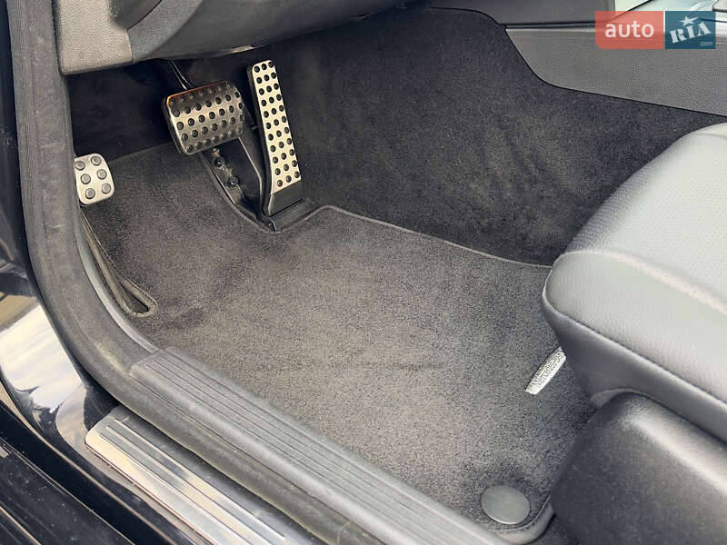 Седан Mercedes-Benz C-Class 2010 в Запорожье