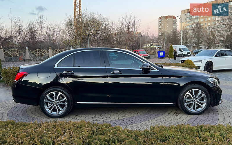 Седан Mercedes-Benz C-Class 2017 в Львові