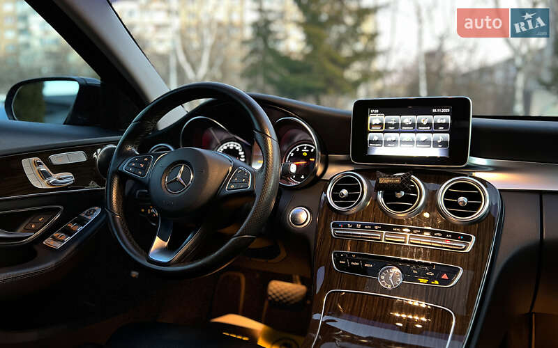 Седан Mercedes-Benz C-Class 2017 в Львові