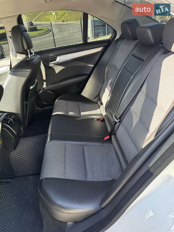 Седан Mercedes-Benz C-Class 2011 в Белой Церкви фото 9 Седан Mercedes-Benz C-Class 2011 в Белой Церкви