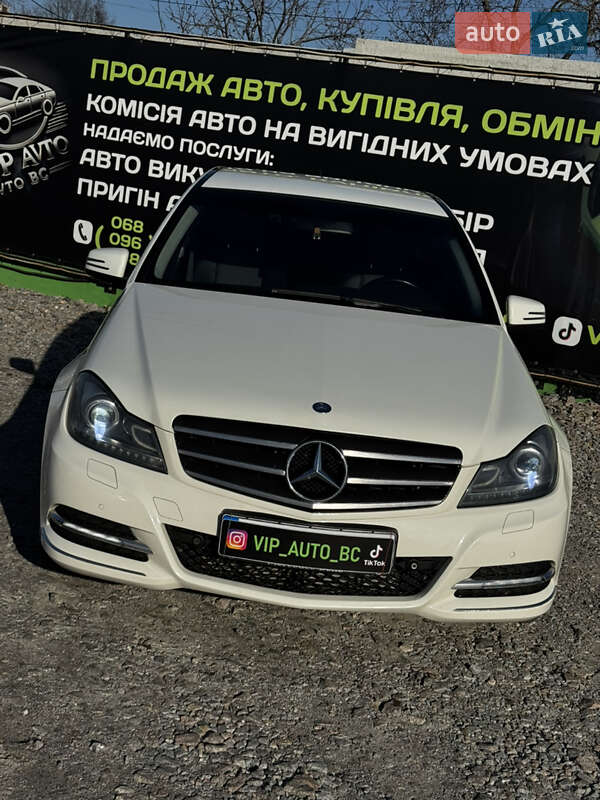 Седан Mercedes-Benz C-Class 2011 в Белой Церкви фото 15 Седан Mercedes-Benz C-Class 2011 в Белой Церкви