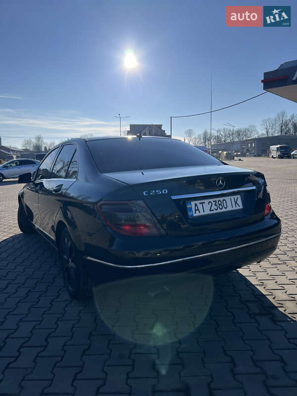 Седан Mercedes-Benz C-Class 2008 в Коломиї фото 11 Седан Mercedes-Benz C-Class 2008 в Коломиї