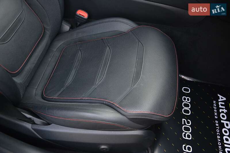 Седан Mercedes-Benz C-Class 2022 в Києві