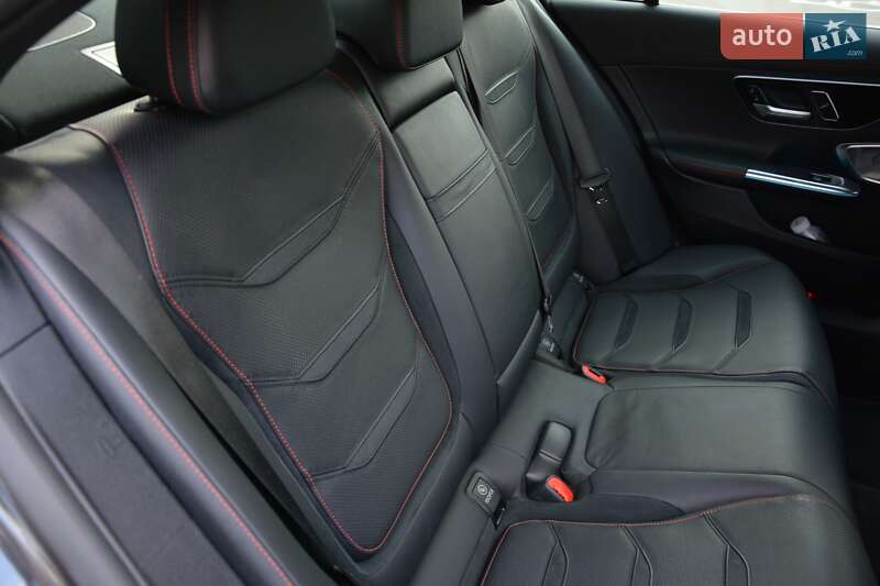 Седан Mercedes-Benz C-Class 2022 в Києві