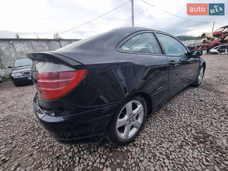 Купе Mercedes-Benz C-Class 2001 в Кременці фото 13 Купе Mercedes-Benz C-Class 2001 в Кременці