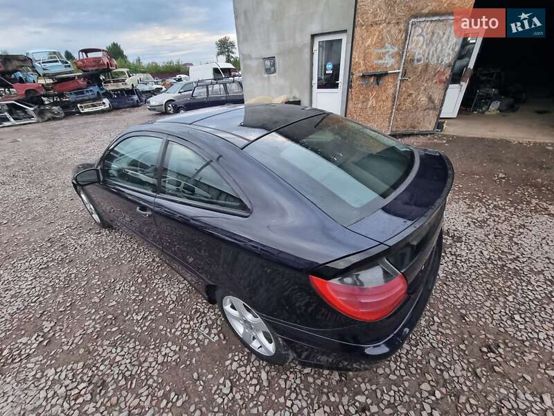 Купе Mercedes-Benz C-Class 2001 в Кременці фото 18 Купе Mercedes-Benz C-Class 2001 в Кременці