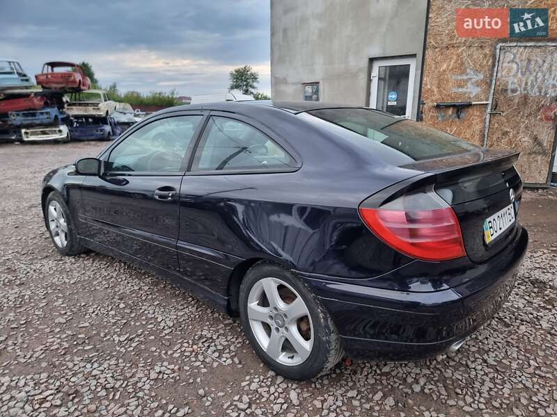 Купе Mercedes-Benz C-Class 2001 в Кременці фото 32 Купе Mercedes-Benz C-Class 2001 в Кременці