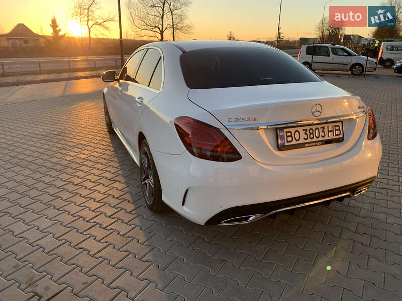 Седан Mercedes-Benz C-Class 2019 в Тернополе