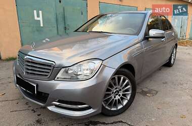 Седан Mercedes-Benz C-Class 2011 в Харькове