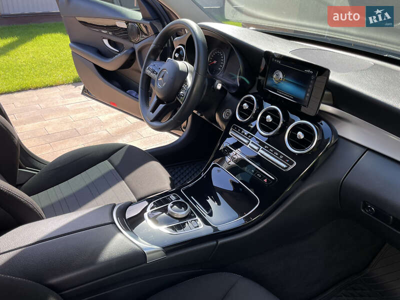 Седан Mercedes-Benz C-Class 2018 в Киеве