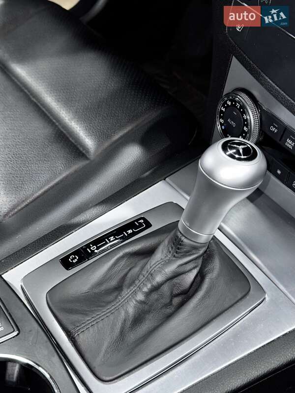 Седан Mercedes-Benz C-Class 2007 в Киеве фото 17 Седан Mercedes-Benz C-Class 2007 в Киеве