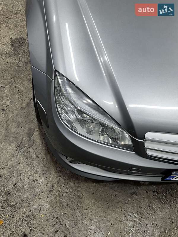 Седан Mercedes-Benz C-Class 2007 в Киеве фото 24 Седан Mercedes-Benz C-Class 2007 в Киеве