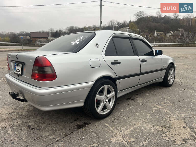 Седан Mercedes-Benz C-Class 1998 в Києві
