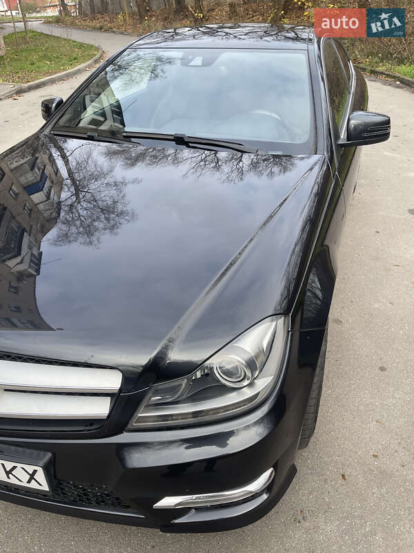 Купе Mercedes-Benz C-Class 2014 в Виннице фото 3 Купе Mercedes-Benz C-Class 2014 в Виннице
