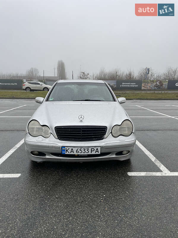 Седан Mercedes-Benz C-Class 2000 в Коцюбинском