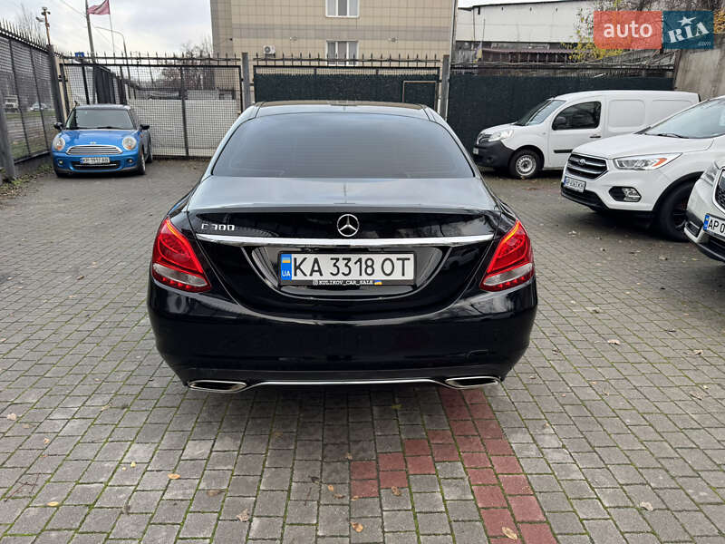 Седан Mercedes-Benz C-Class 2015 в Запорожье