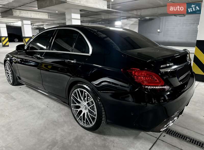 Седан Mercedes-Benz C-Class 2019 в Днепре