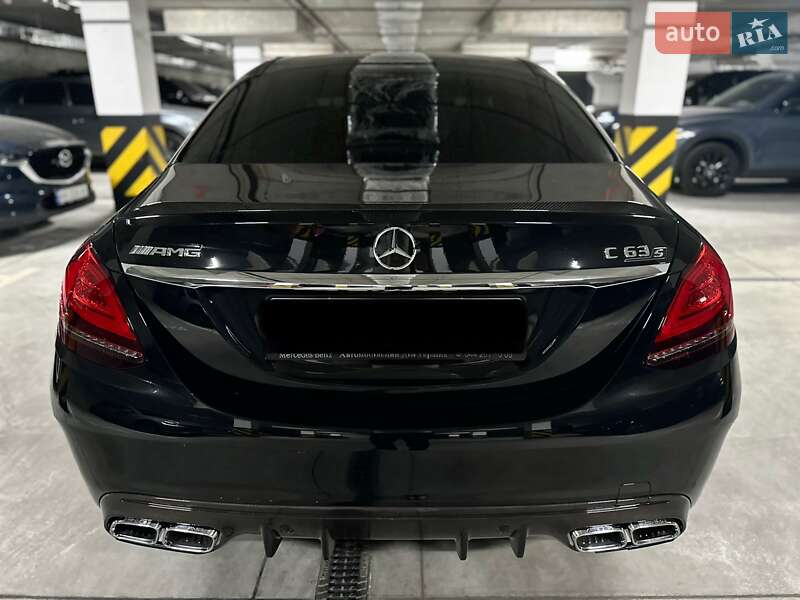 Седан Mercedes-Benz C-Class 2019 в Днепре