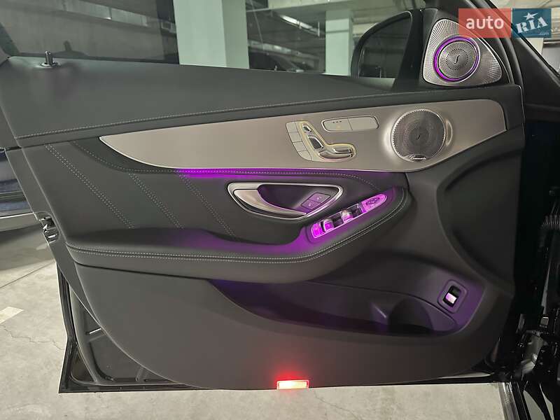 Седан Mercedes-Benz C-Class 2019 в Днепре