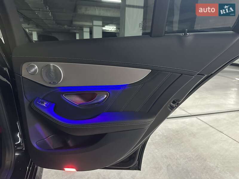 Седан Mercedes-Benz C-Class 2019 в Днепре