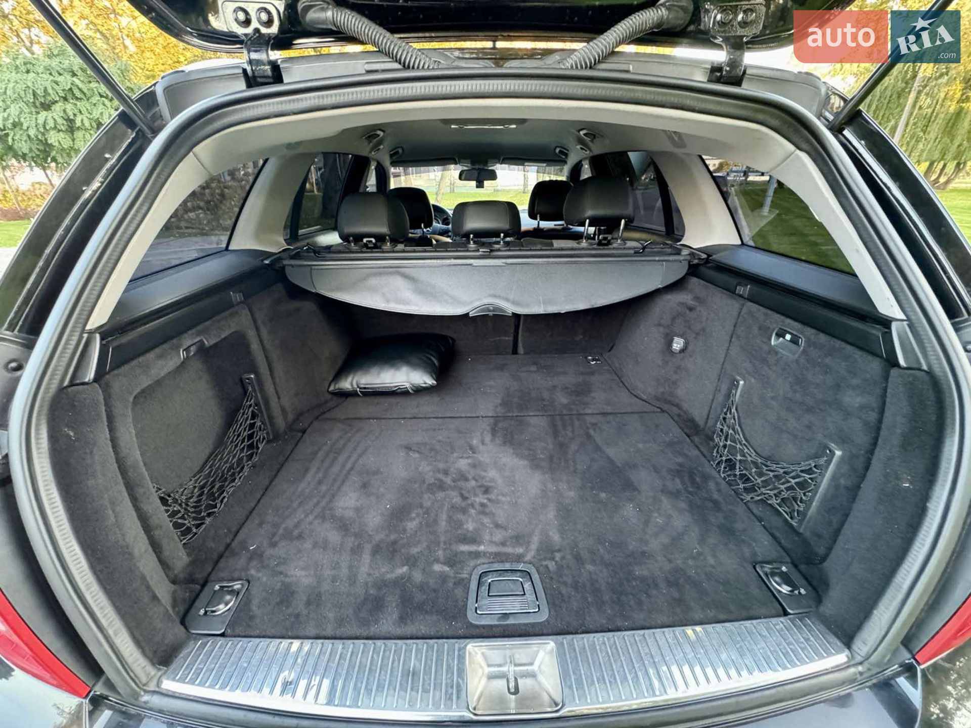 2010 Mercedes-Benz C-klasse - мініатюра 10