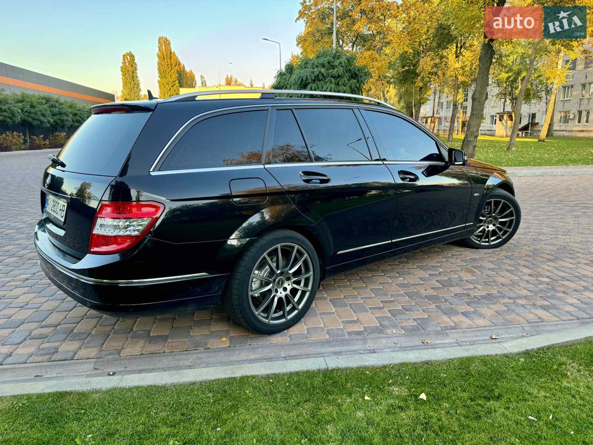 2010 Mercedes-Benz C-klasse - мініатюра 4