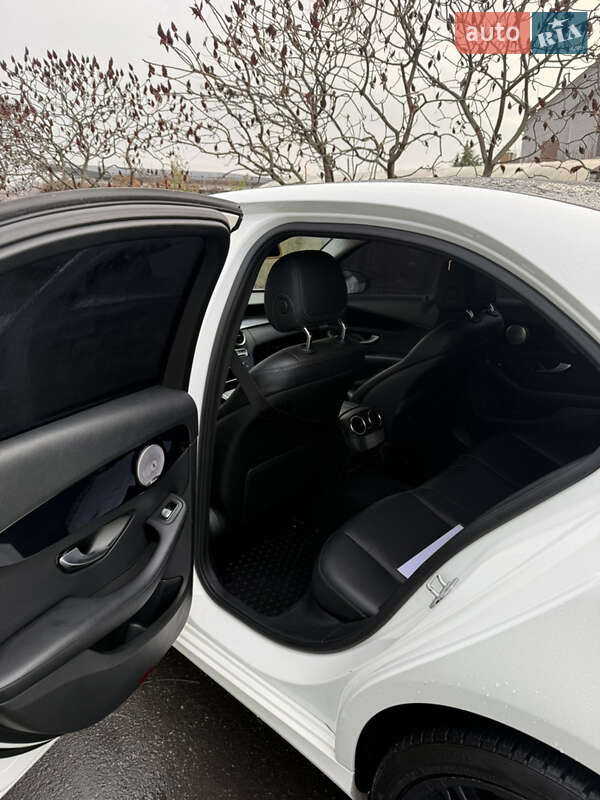 Седан Mercedes-Benz C-Class 2016 в Черкассах