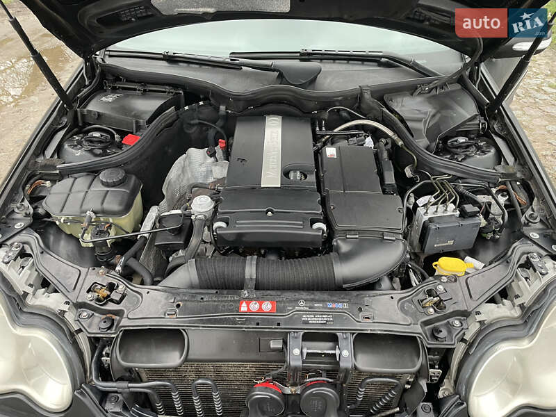 Седан Mercedes-Benz C-Class 2004 в Умані