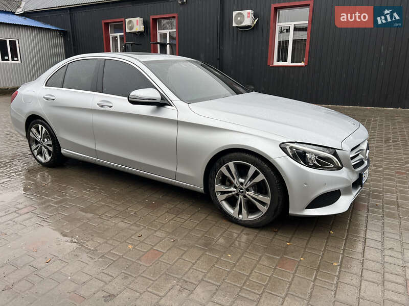 Седан Mercedes-Benz C-Class 2017 в Ізяславі