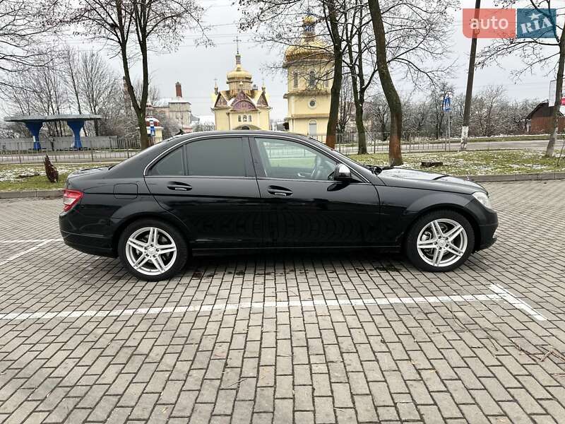 Седан Mercedes-Benz C-Class 2008 в Коломиї