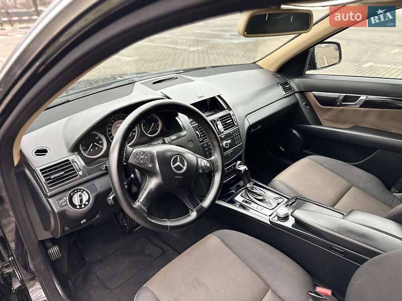 Седан Mercedes-Benz C-Class 2008 в Коломиї