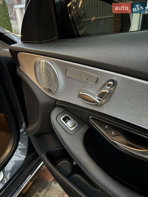 Седан Mercedes-Benz C-Class 2014 в Киеве