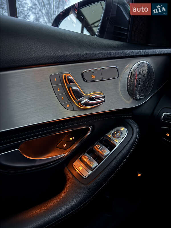 Седан Mercedes-Benz C-Class 2014 в Киеве