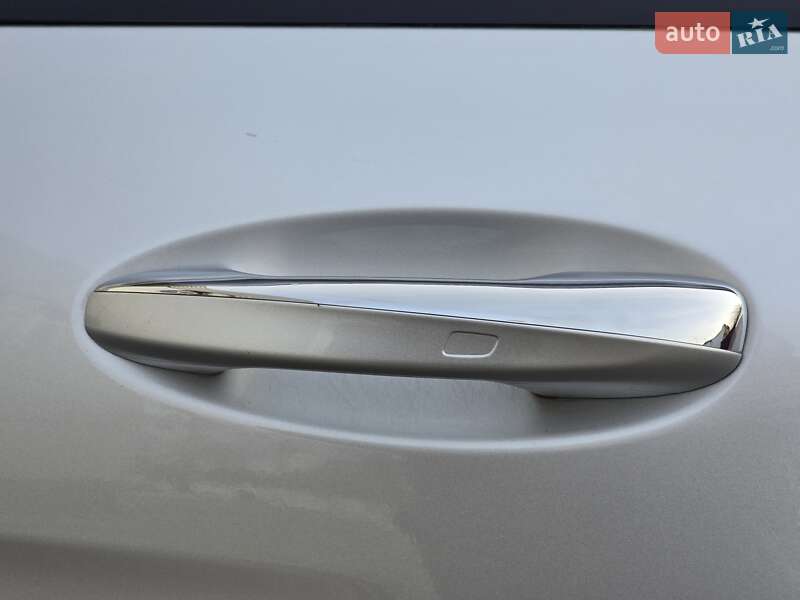 Седан Mercedes-Benz C-Class 2014 в Харькове