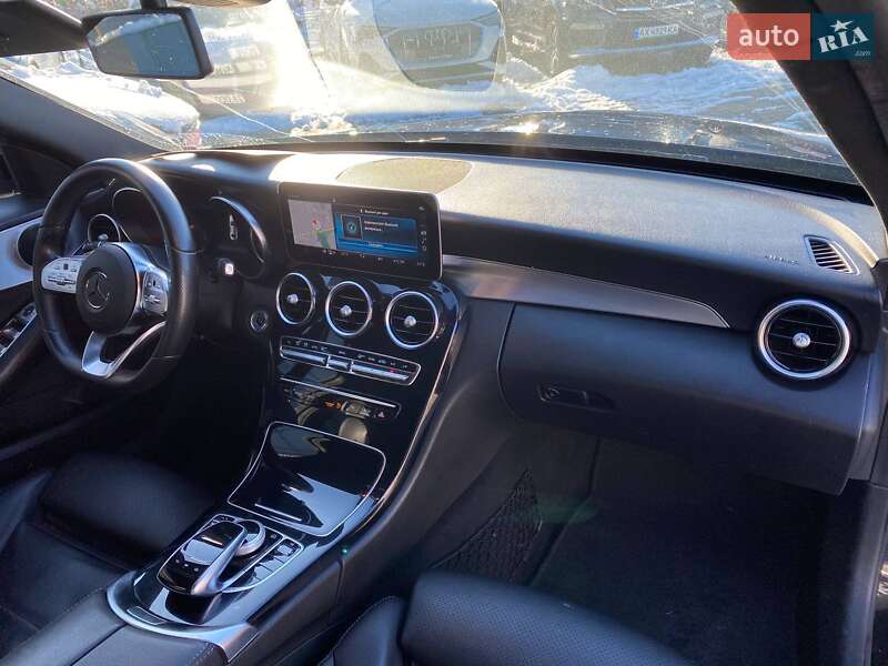 Седан Mercedes-Benz C-Class 2019 в Львове
