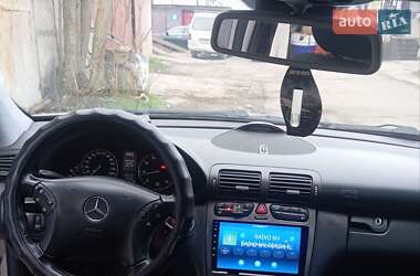Седан Mercedes-Benz C-Class 2004 в Одесі