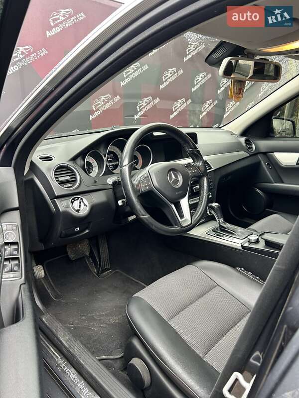 Універсал Mercedes-Benz C-Class 2012 в Сумах