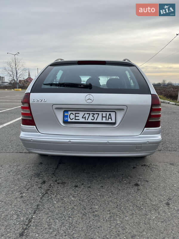 Універсал Mercedes-Benz C-Class 2003 в Чернівцях