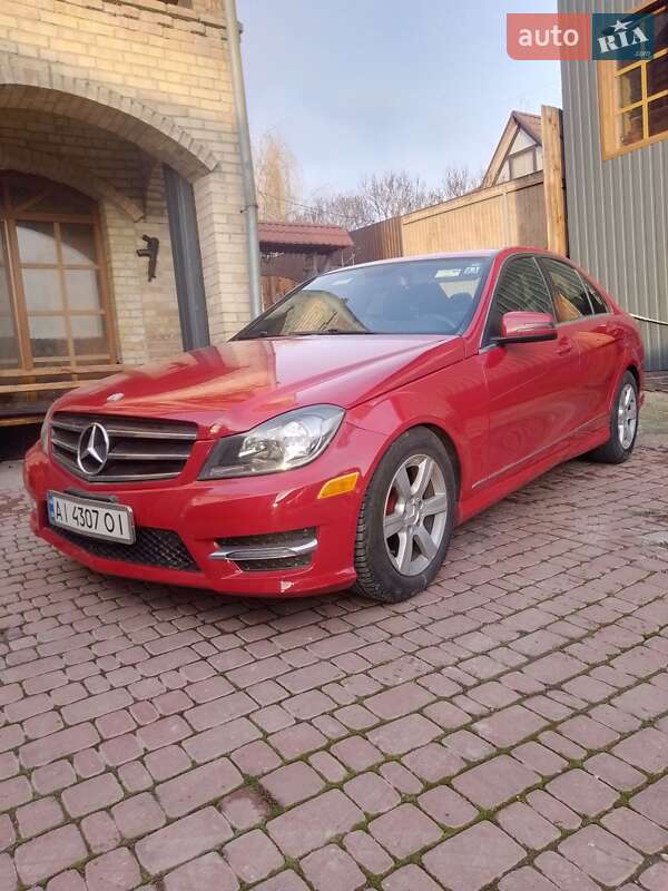 Седан Mercedes-Benz C-Class 2014 в Києві