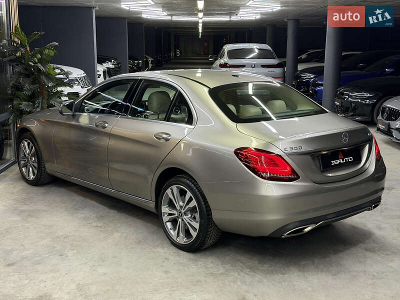 Седан Mercedes-Benz C-Class 2019 в Одесі
