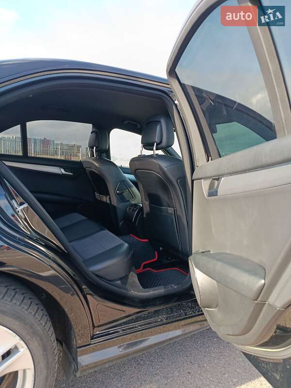 Седан Mercedes-Benz C-Class 2013 в Одессе