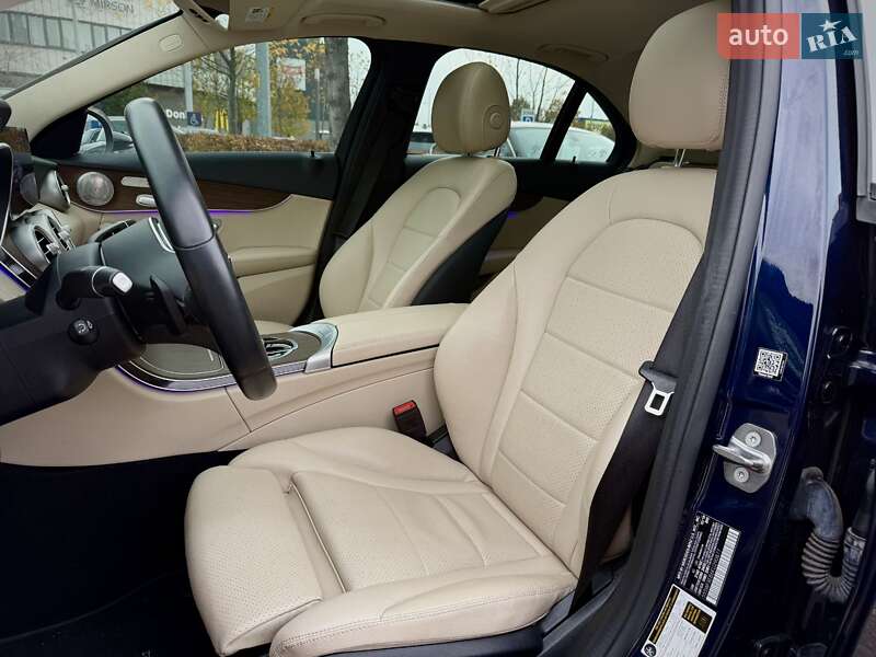 Седан Mercedes-Benz C-Class 2018 в Киеве
