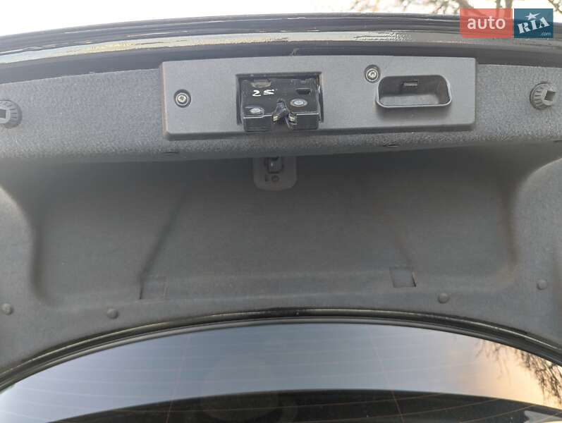 Седан Mercedes-Benz C-Class 2002 в Черкассах