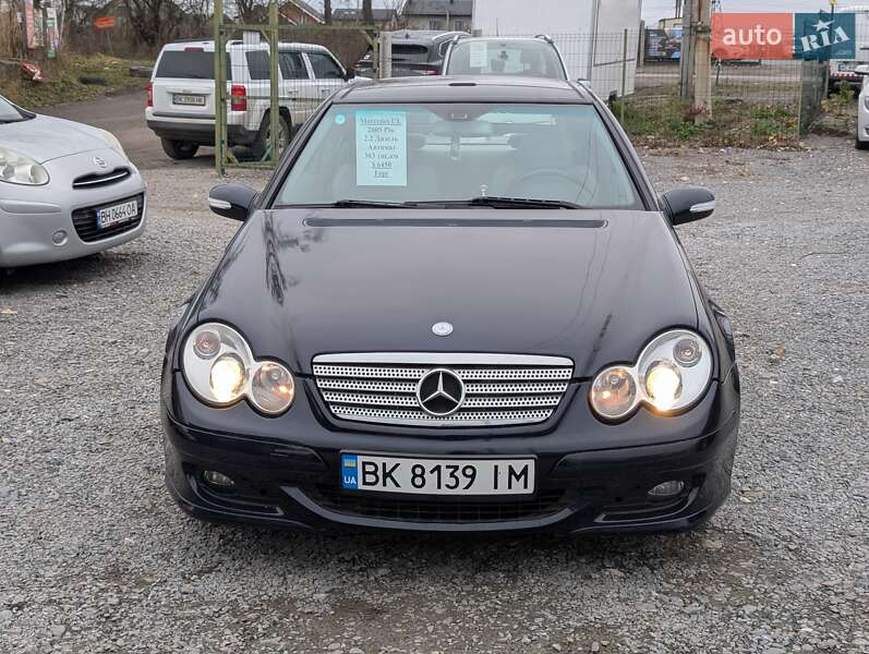 Купе Mercedes-Benz C-Class 2005 в Ровно
