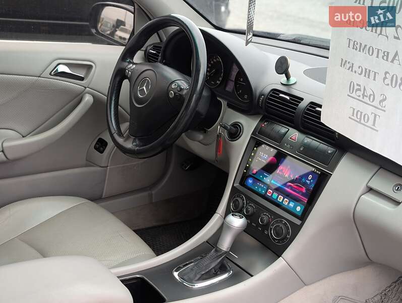 Купе Mercedes-Benz C-Class 2005 в Ровно